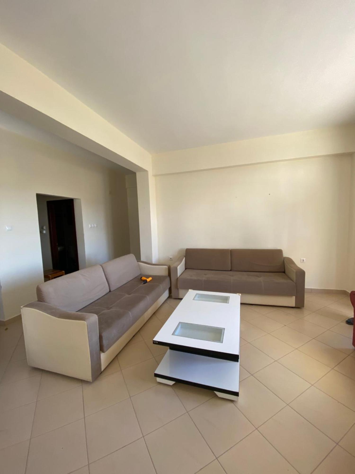 L.T. Apartment 5Th Street Sarandë Exteriör bild