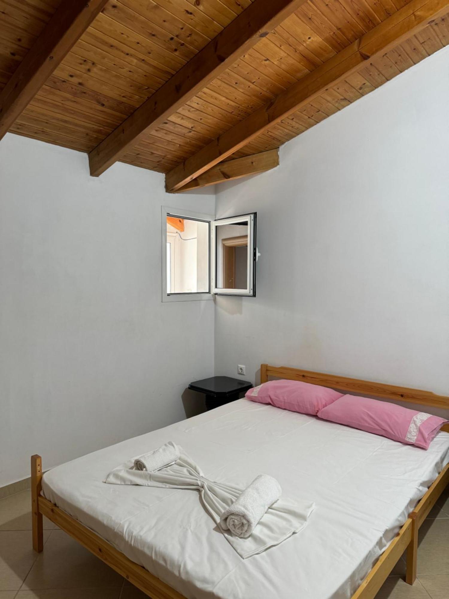 L.T. Apartment 5Th Street Sarandë Exteriör bild